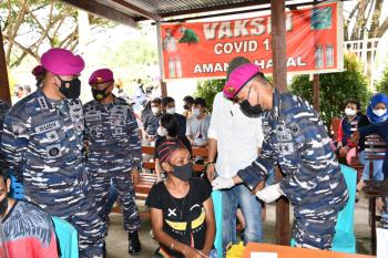 Korps Marinir Tni Al Terus Bersinergi Wujudkan Herd Immunity Kepada Lapisan Masyarakat Kabupaten Sorong